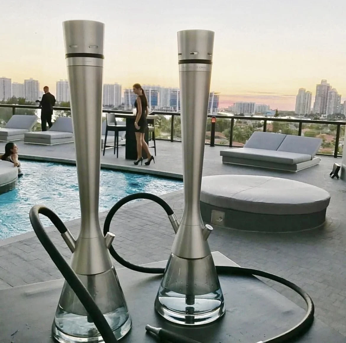 

New Design Manufacturer Luxury Hookah Hot Selling Pors-che Like Design in Stock Shisha Water Pipe 23 Inches Tall Shisha