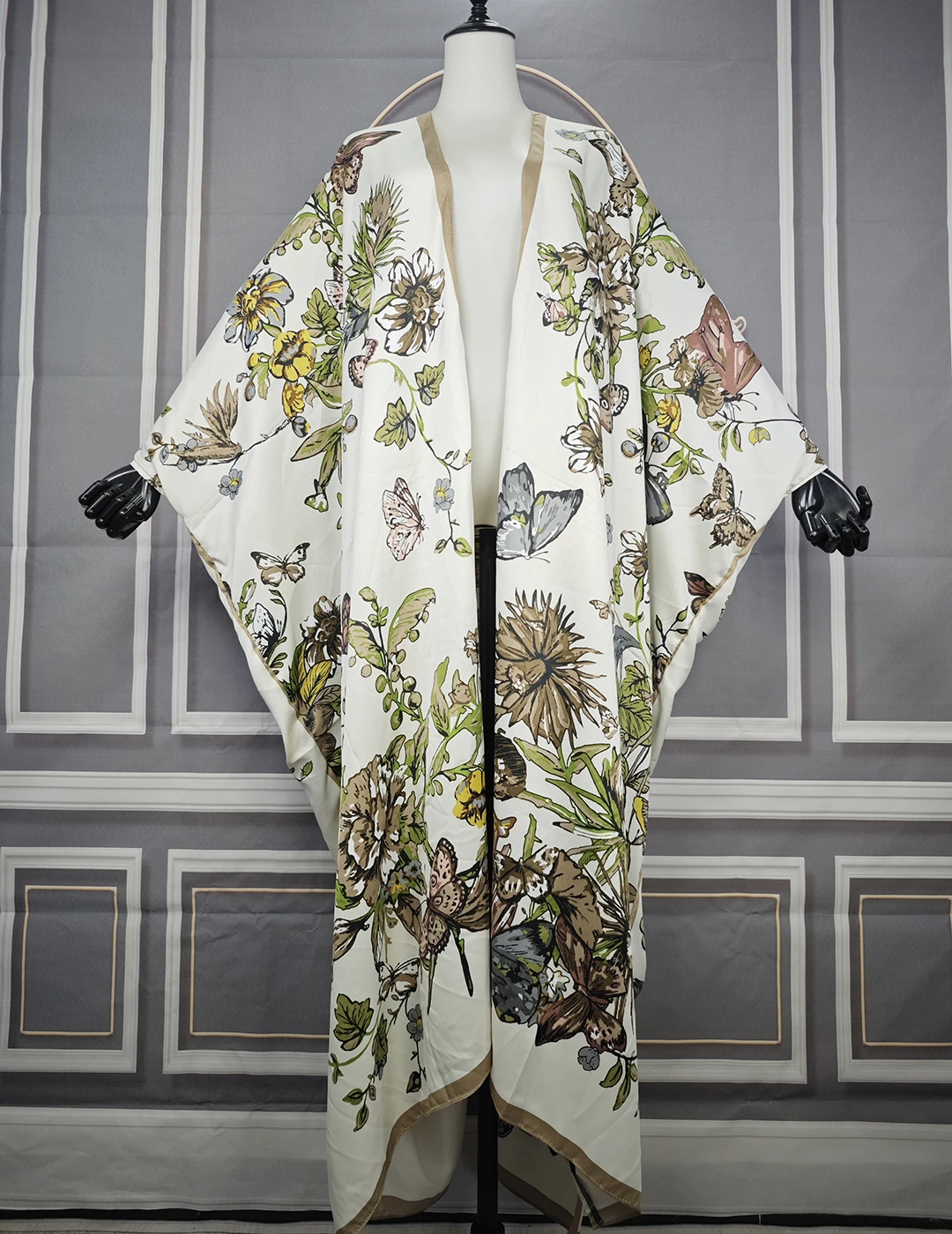 Dames zomer strand vakantie twill zijden bikini cover-up mooie bloemen open voorkant KImono in etnische stijl badmode vesten