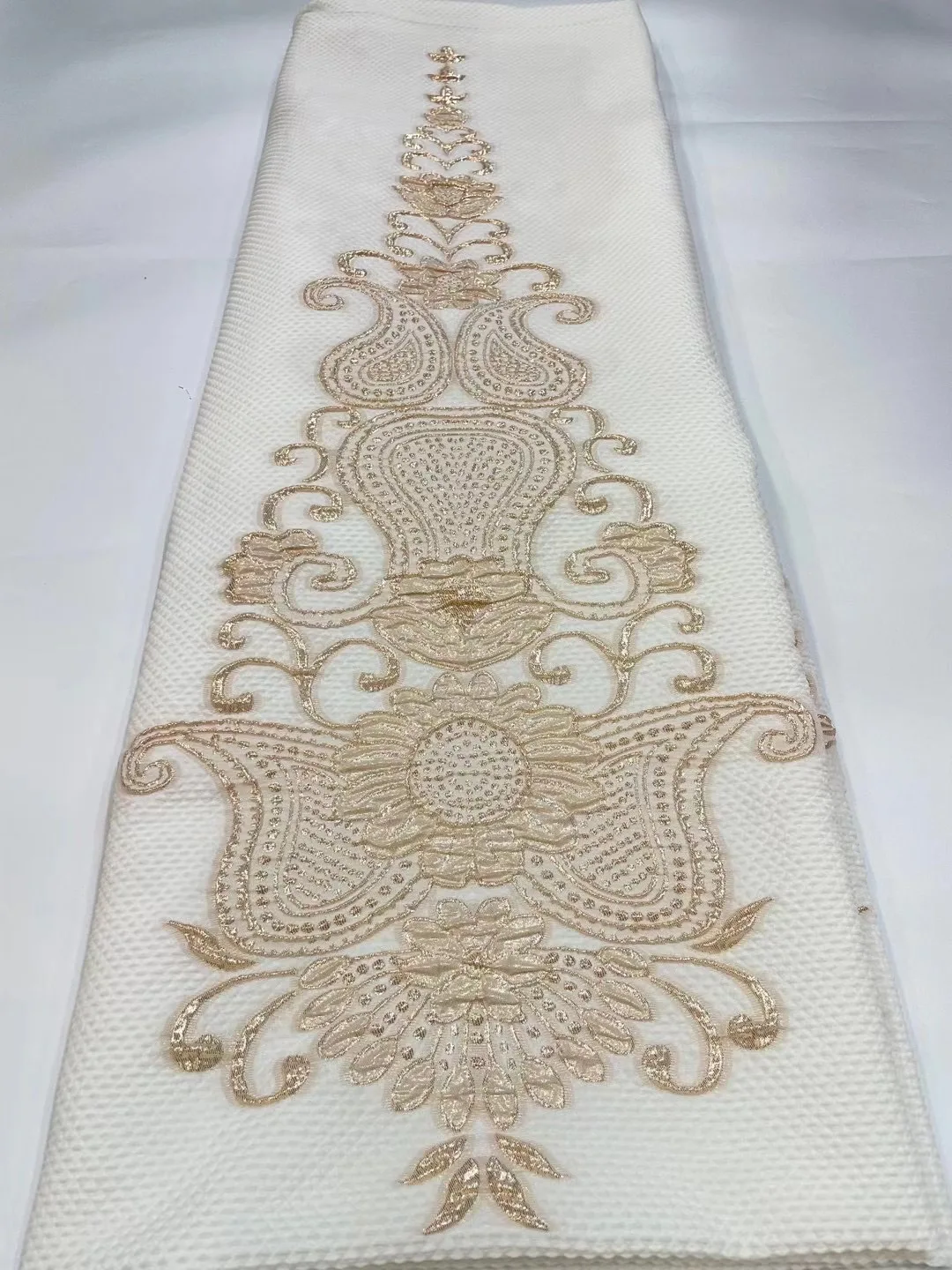 2022 Nieuwste Jacquard Kant Stof Unieke Afrikaanse Bronzing Kant Stof Brocade Bridal Materiaal Voor Nigeriaanse Wedding Party VMJ5342