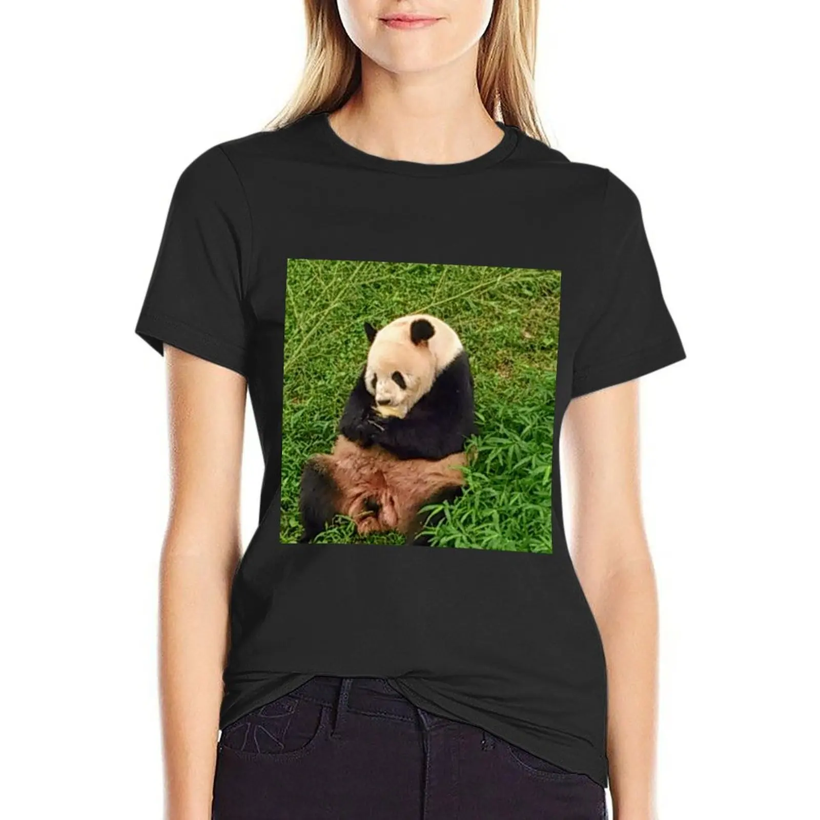 Tian Tian The Giant Panda T-Shirt funny tops t-shirts for Women loose fit