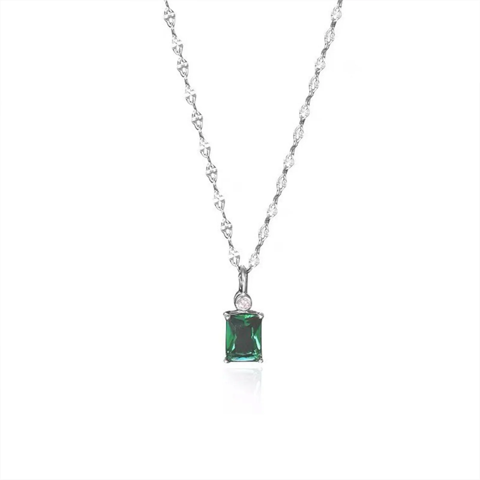 Luxurious S925 Silver Square Green Synthetic Zircon Necklace