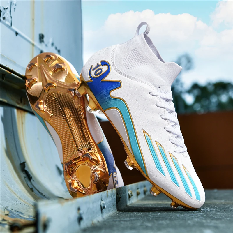 

2025 New Hot Sale Men Football Shoes Outdoor Lightweight Training Shoes Professional Sports Spikes Training Shoes Very Good