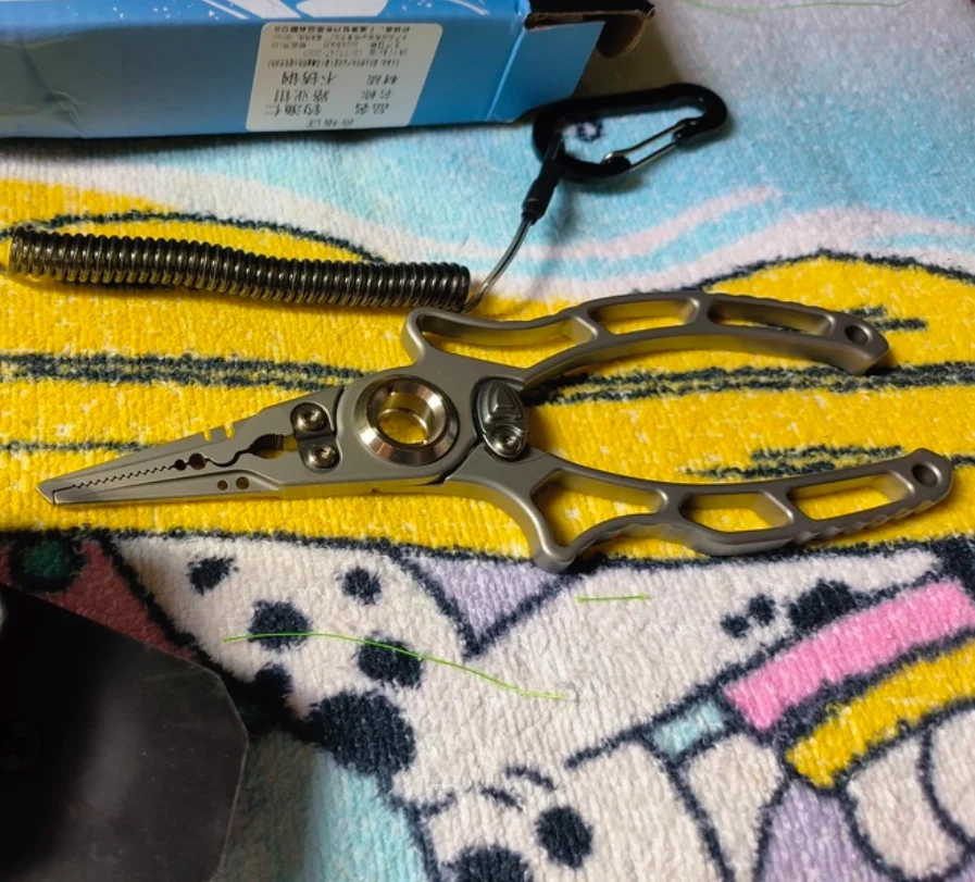 Titanium Alloy Multi-functional Fishing Pliers Rust-proof Fishing Pliers With Lock Light Weight Wire Cutting Tool  Y676