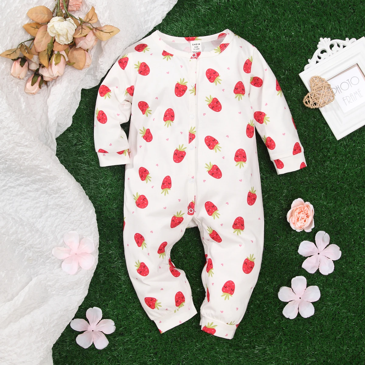 Popular INS Baby Romper Summer Breathable Cotton Long Sleeve Onesie with Strawberry Blossom Print Matching Overalls