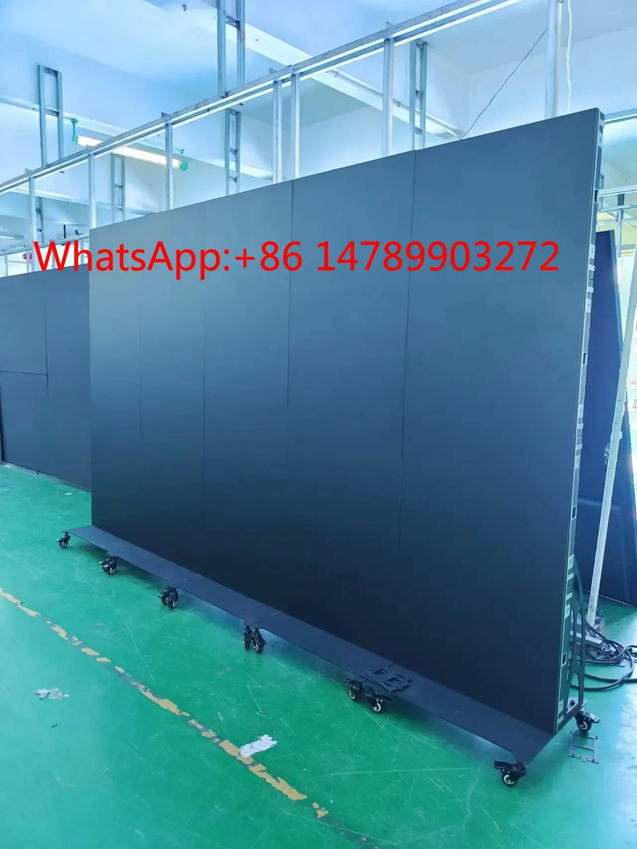 

4K 3840Hz Mirror LED Poster Portable Indoor Outdoor Commercial Advertising Screen
