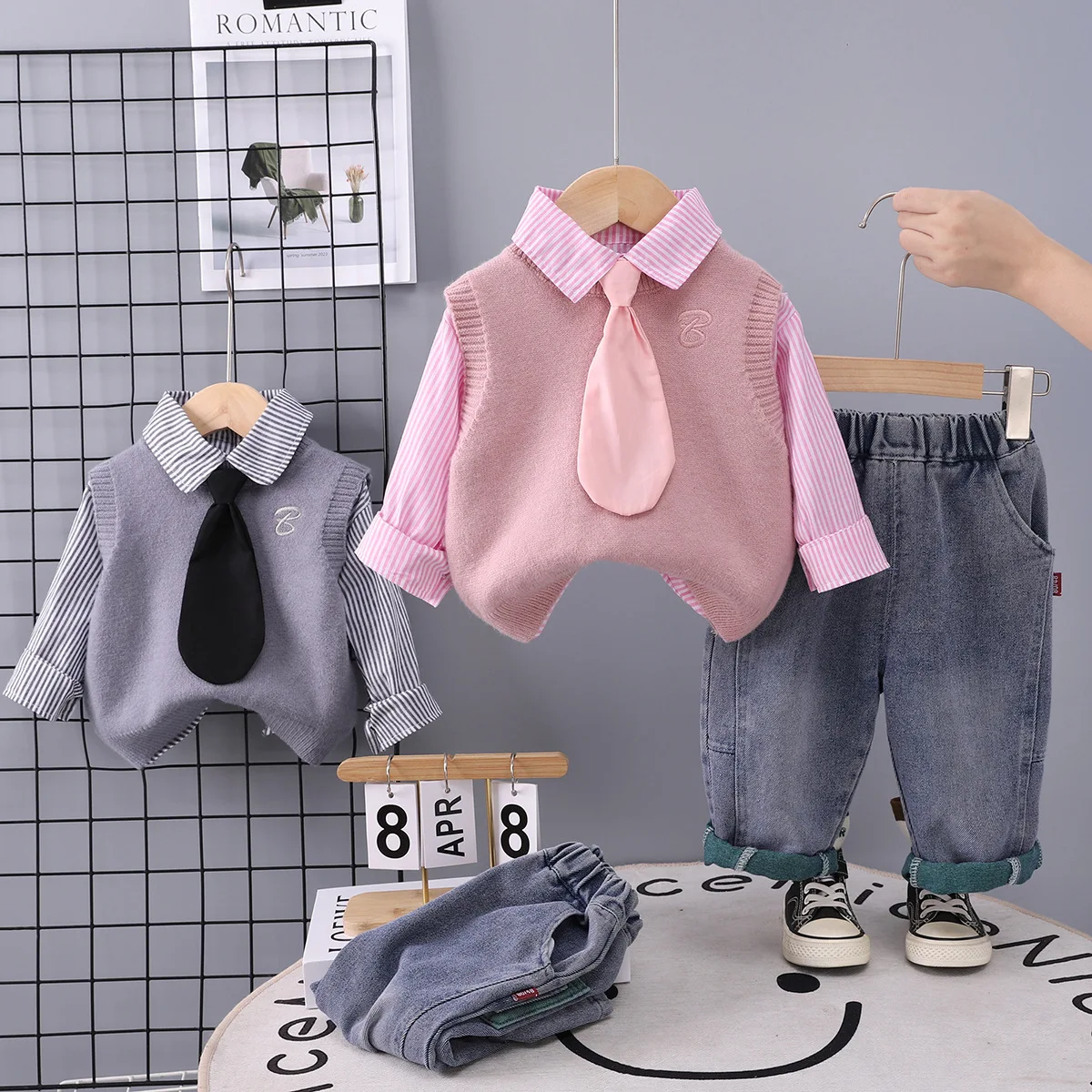 ‌Autumn Boys' Korean Style Sweater Vest Shirt Denim Jeans 3-Piece Set Trendy Toddler Outfit Casual Schoolwear Kids' Clothes