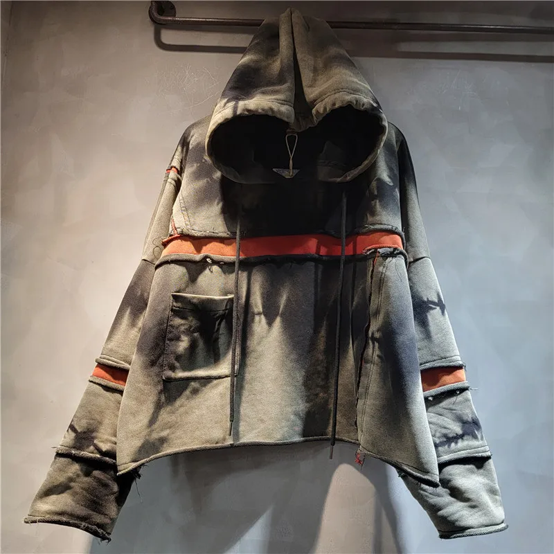 

Cropped & Cute hoodie. A relaxed, youthfullooking top made to flatter petite figures.