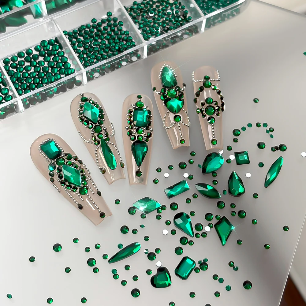 Nail Art Emerald Green - 12 Gitter 3D Funkelnde Smaragdgrüne Nagelrhinesteine