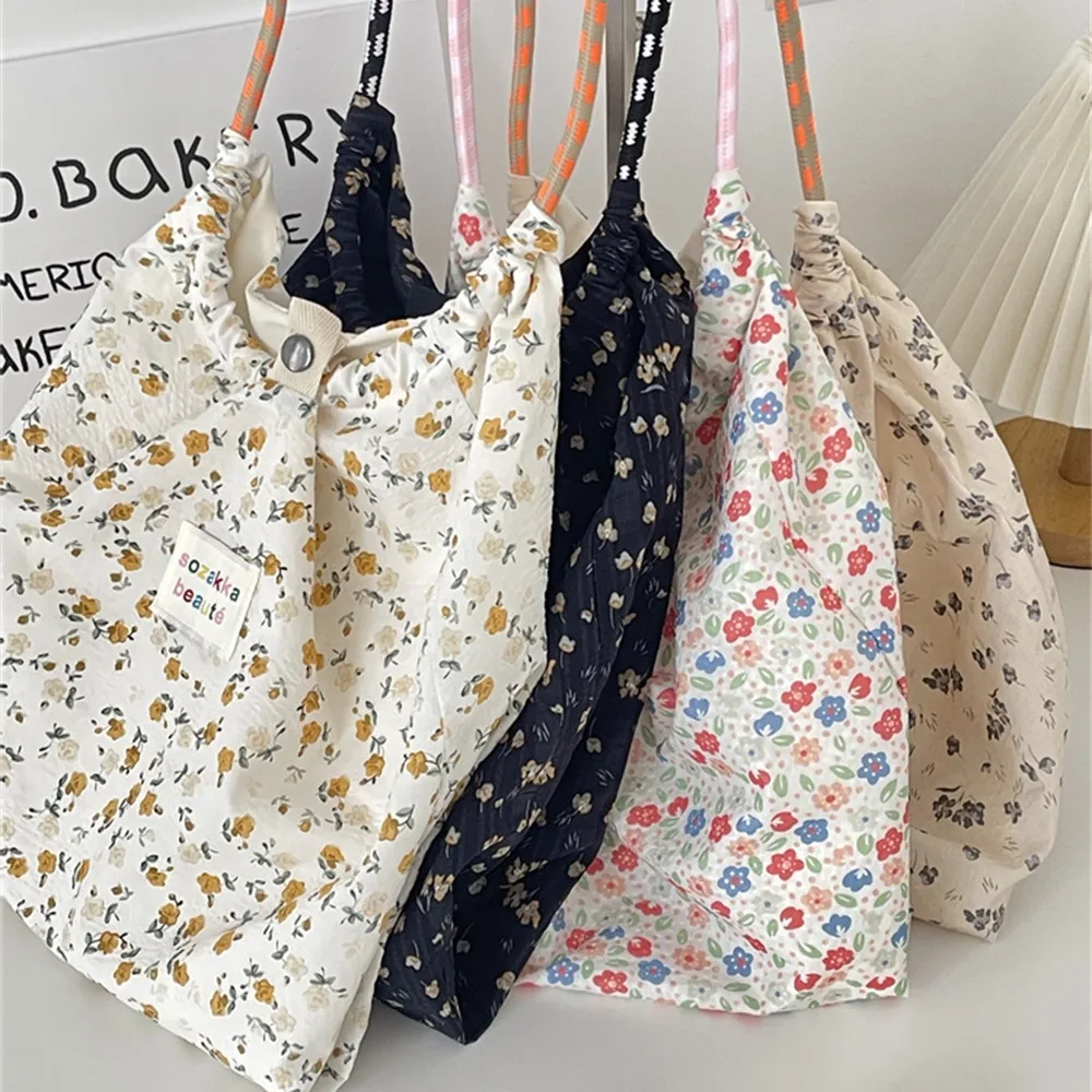 Handbag for Woman Flower Canvas Bag Women Bag Summer New Large-capacity Handbag Thin Portable Vacation Beach Bag