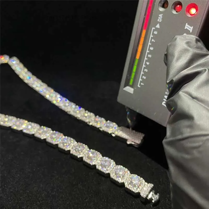 Hip Hop Rock Sugar Moissanite Chain Iced Out Diamond Cuban Necklace Fashion Men Jewelry Solid Silver Link.