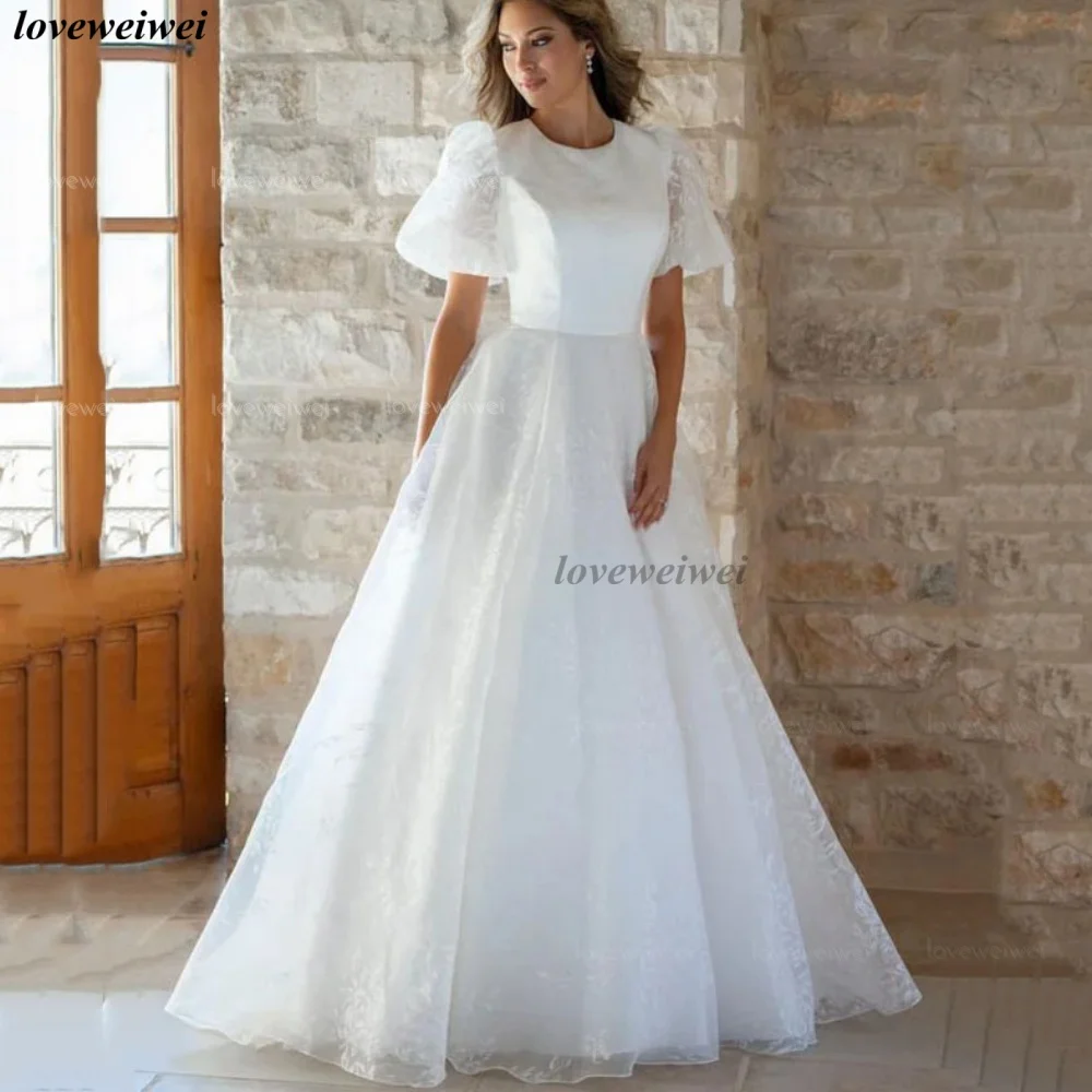 Suknia ślubna w nowoczesnym stylu, fason litery A, koronkowa, elegancka, z bufiastymi rękawami, dekolt okrągły, Vestidos De Novia