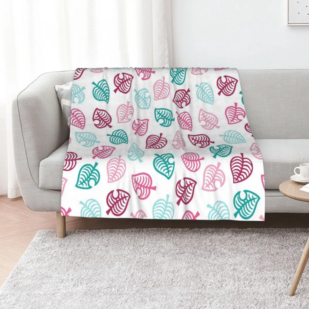 

Animal motif pink Throw Blanket Luxurious Soft Blanket Holiday Gift for Family