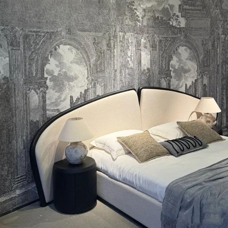 Retro designer solid wood fabric master bedroom big bed widescreen bed old money fan-shaped bed