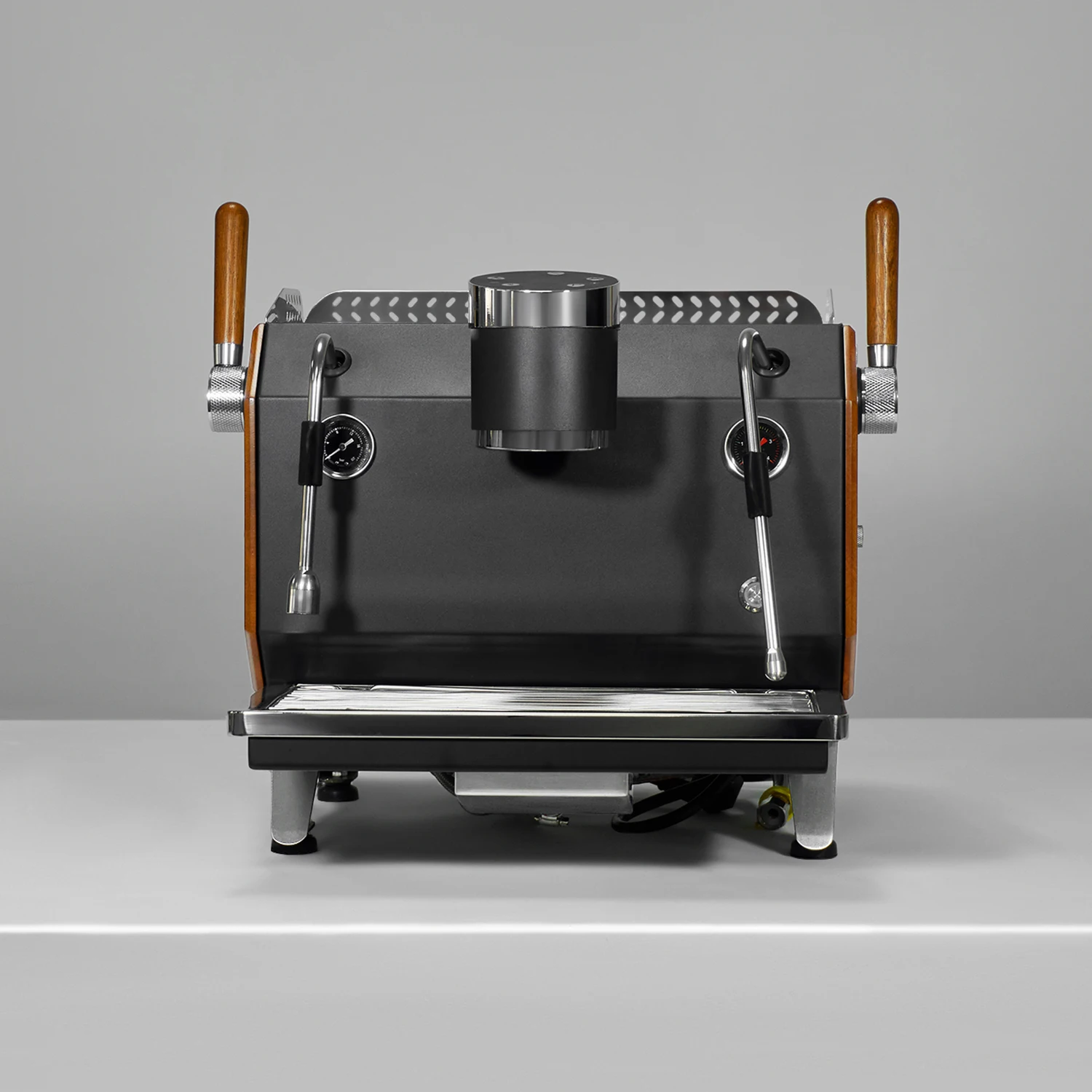 Commercial E61 semi-automatic espresso machine for hotel and home espresso brewing systems