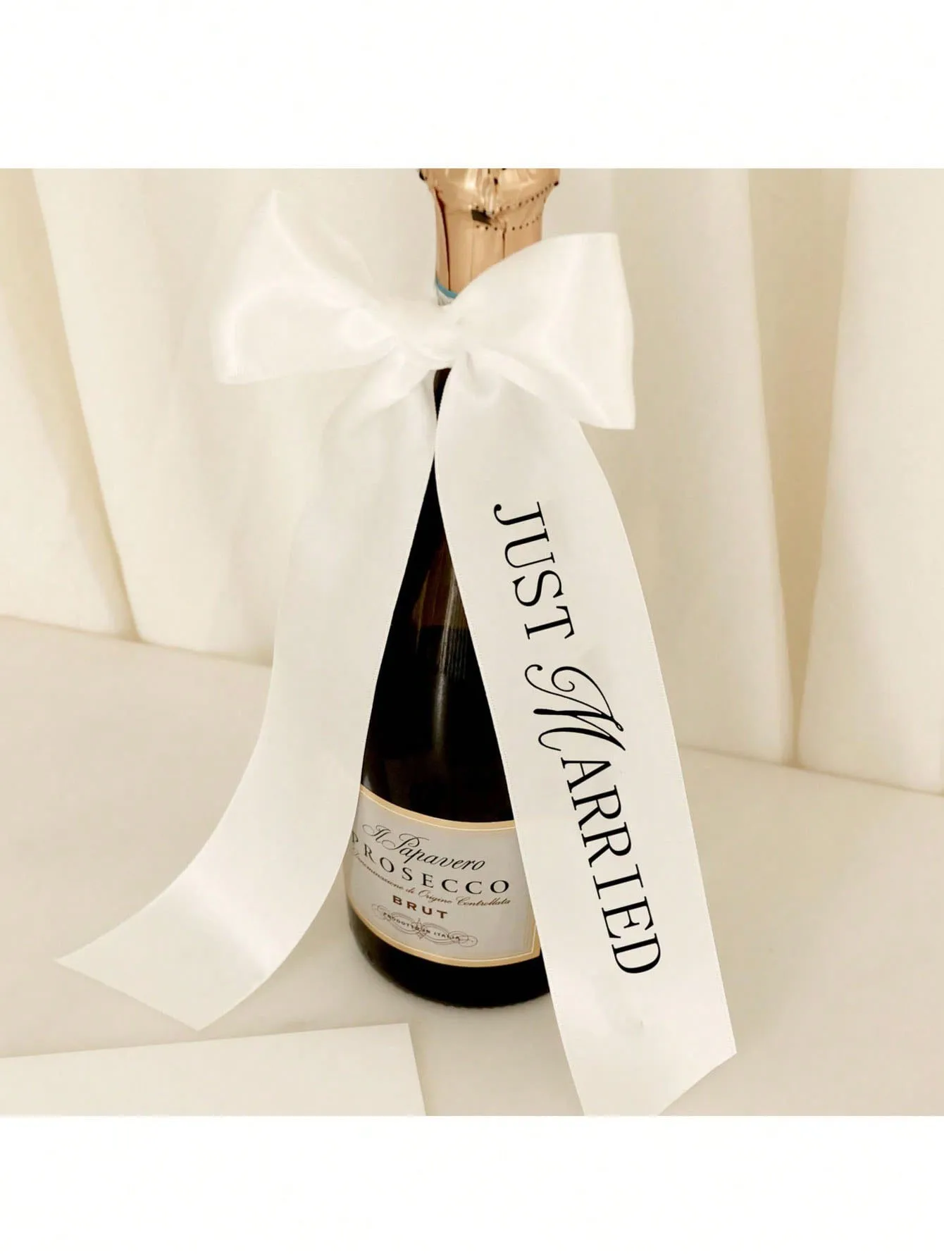 Just Married Decorative Ribbon, 2cm×60cm. Perfect for Wedding Bottles, Valentine’s Day and Home Ornament.