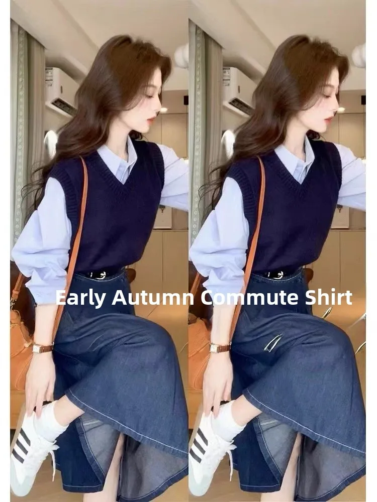 

Retro Blue V-Neck Sleeveless Knitted Vest Women's Summer Layering Sweater Shoulder Pad Shirt Outerwear Two-Piece Set