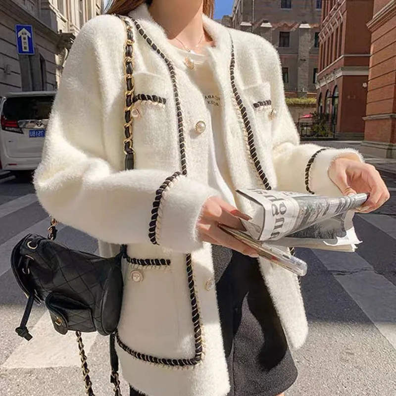 

V-neck Long Sleeve Fashionable Autumn Winter Knitted Sweater Coat Women's Pearl Embellished Mink Imitation Outerwear