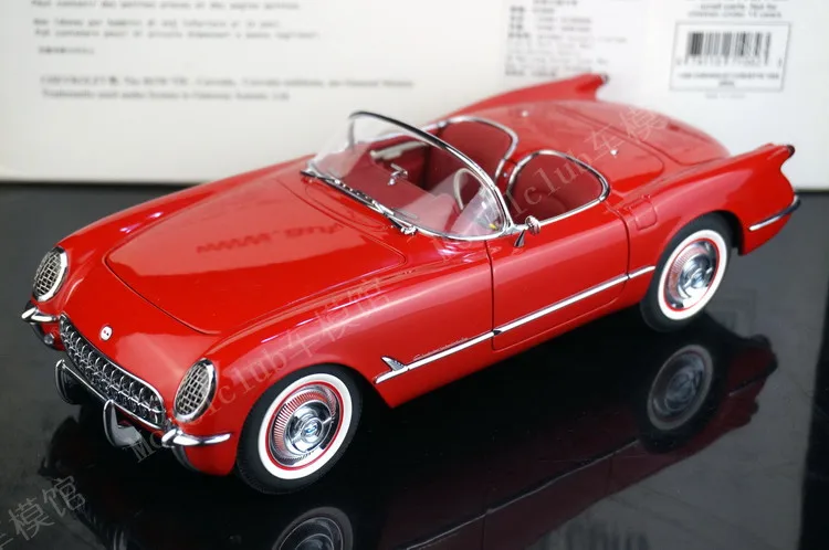 Autoart 1:18 C1 1954 Red Vintage Car Simulation Limited Edition All Open Alloy Metal Static Car Model Toy Gift