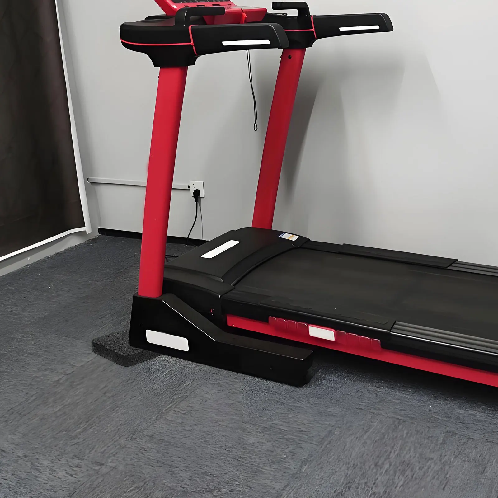 

6Pcs Treadmill Floor Mat Shock Absorbing Rubber Thickened Vibration Isolation Noise Cancelling Pads for Home Gym Fitness