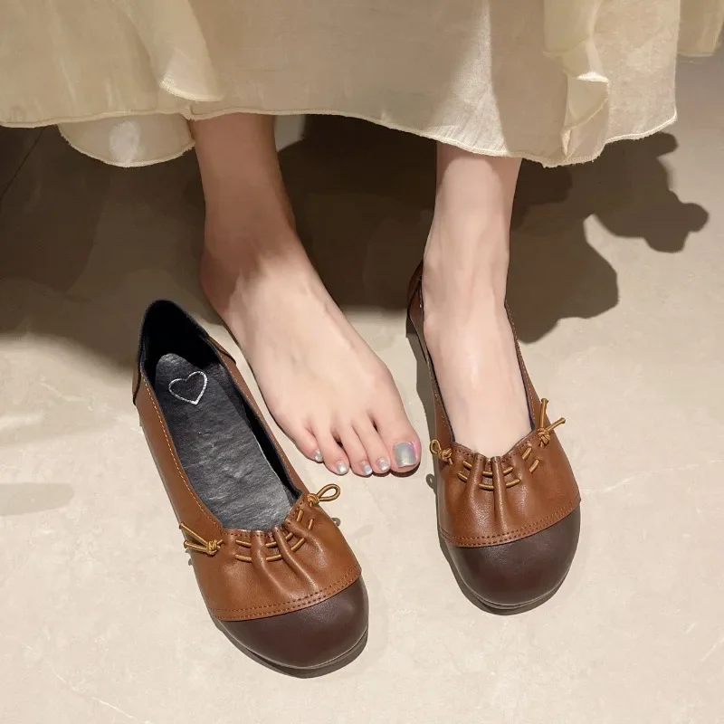 Chaussures en Cuir à Semelles Souples pour Femme, Souliers Rétro à Talons Bas, Confortables, Bloqués par des Documents, Nouvelle Collection Printemps et Été