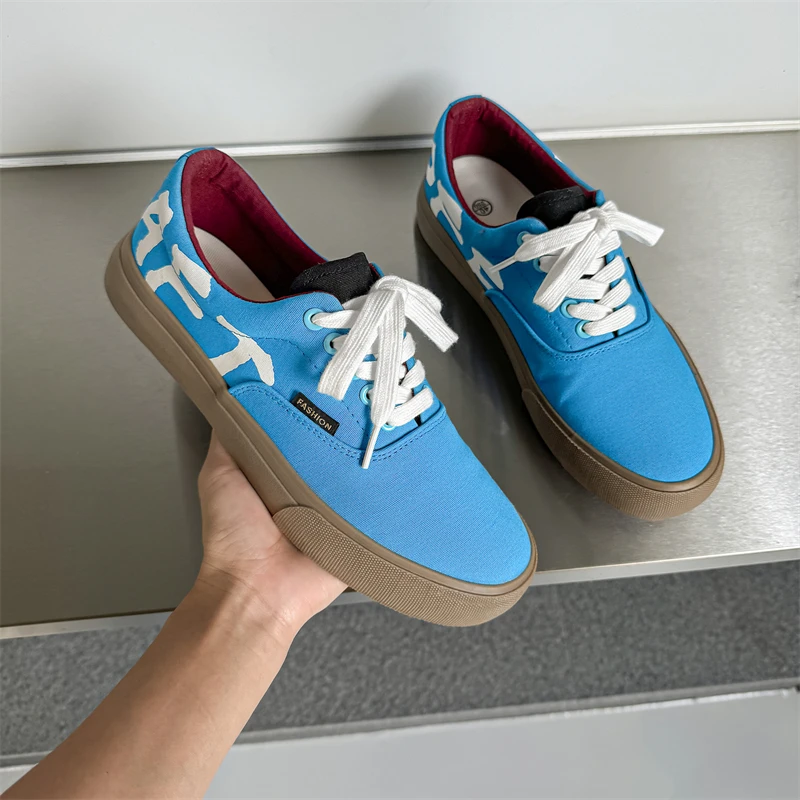 

HKDQ модная синяя парусиновая обувь, мужские летние дышащие вулканизированные кроссовки, мужские нескользящие уличные повседневные мужские дизайнерские туфли с низким вырезом