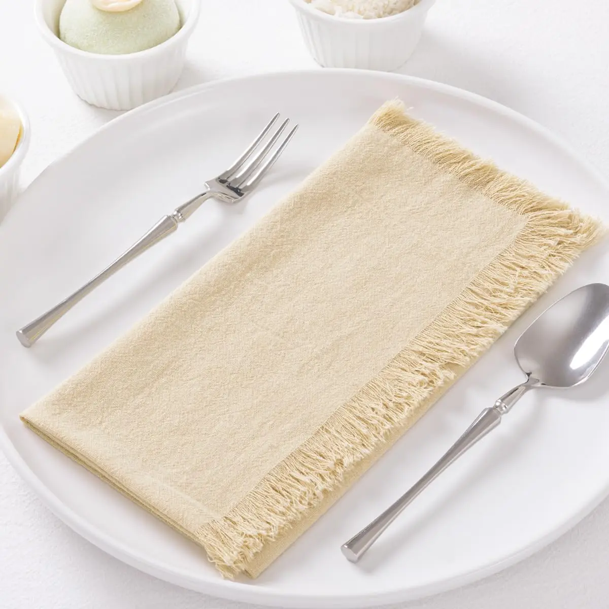 

10PCS 32x32cm Handmade Cotton Cloth Napkins with Fringe, Delicate Rustic Retro Decorative Table Napkins for Wedding/Dinner/Party