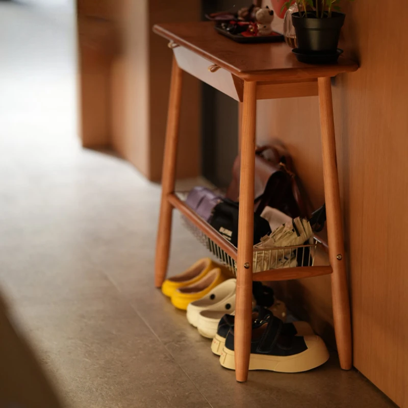 

The second generation of small objects has a very narrow space in corridor by sofa in entrance