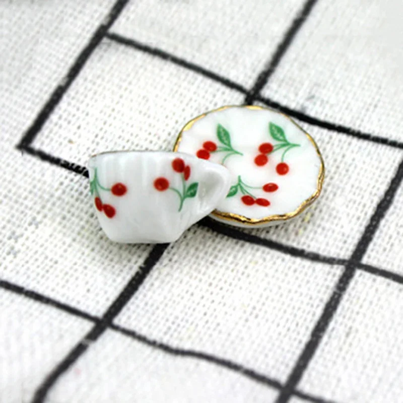 Accesorios en miniatura para casa de muñecas, Mini plato de cereza de cerámica, juego de tazas, vajilla de simulación, modelo de juguetes para decoración de casa de muñecas, 1/12