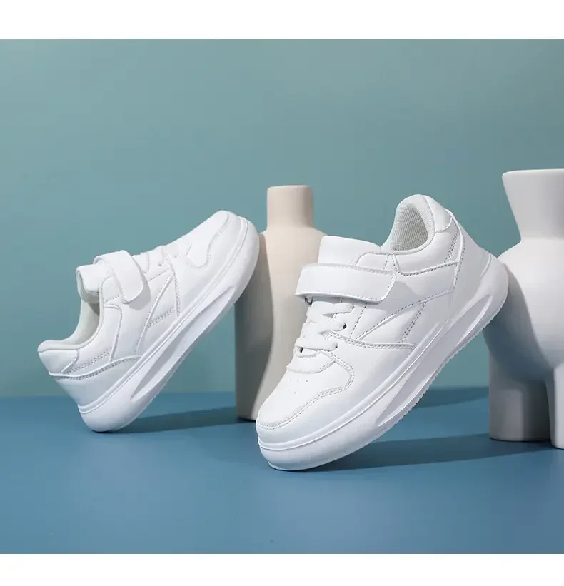 Kid Boys Girls Flashing Roller Skate Shoes Children Fashion LED Light Up Shoes USB Charging Luminous Wheels Sneakers for Street