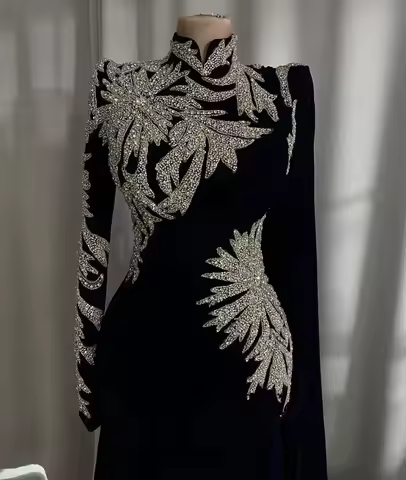 Elegant Black Velour Evening Dresses High Neck Long Sleeves Arabic Women Formal Long Party Gowns Met Gala Customized