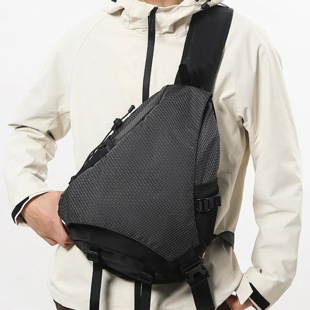 Bolsa de peito para esportes ao ar livre, à prova d'água, grande capacidade, ajustável, nylon, crossbody, estilo japonês, bolsa de ombro masculina