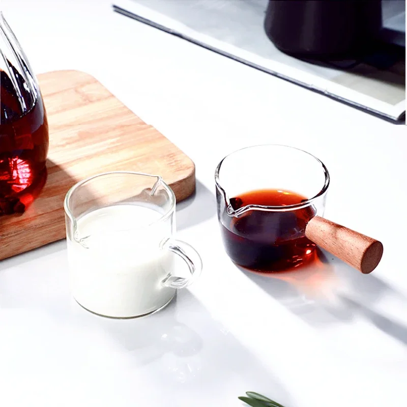 Japanese 100-120ml Wooden handle Glass Coffee Mugs Small Milk Jug Solid Wood Handle Milk Pot Mug Coffee Cups Kitchen Accessories