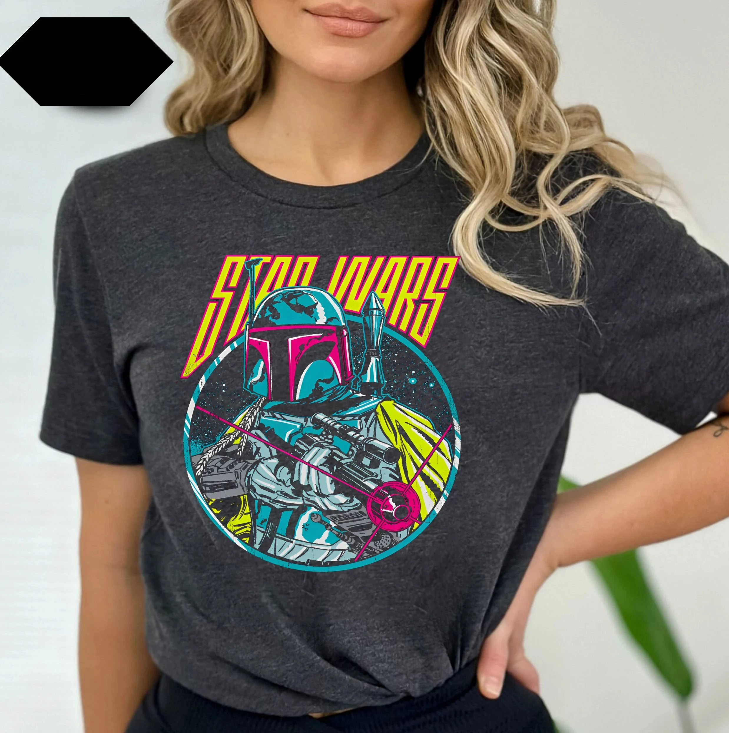 Camiseta Retro del Día de Star Wars de Disney, camiseta con retrato de Boba Fett Neon Blaster, camiseta Galaxy'S Edge 2025