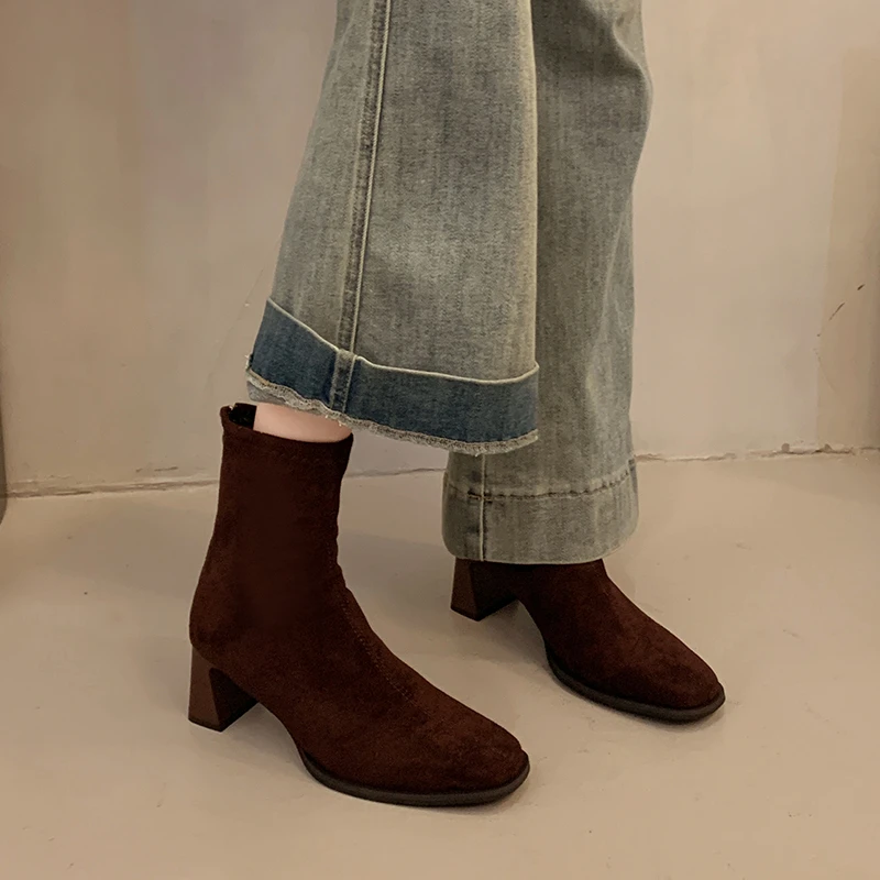 

Women's Chelsea Boots 2025Fashion Zipper Designer Comfortable Square Heel Ankle Boots Leisure Outdoor Elegant Ladies Party Boots