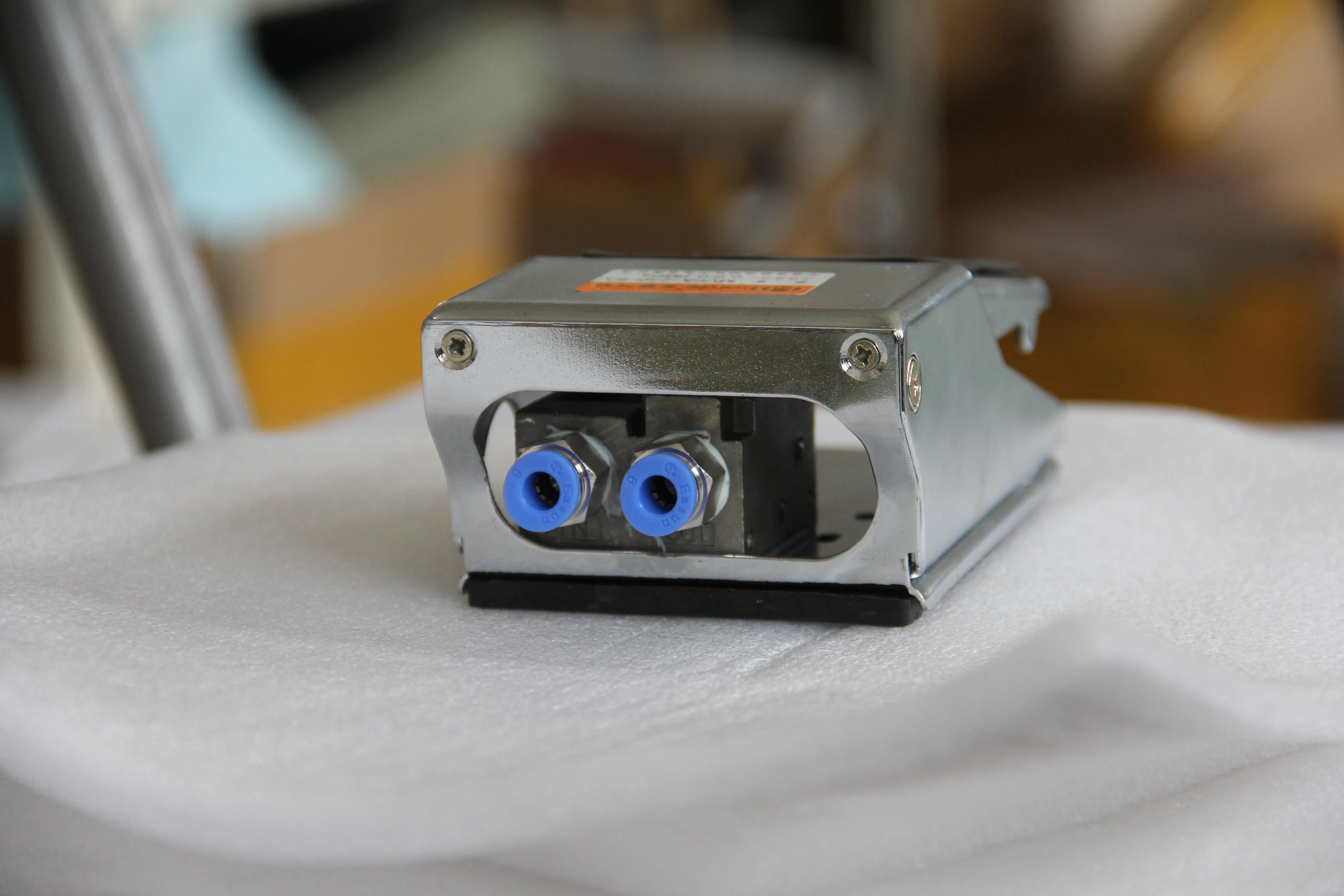 Portable Small Sandblasting Machine Dental Tools Sandblaster Cabinet