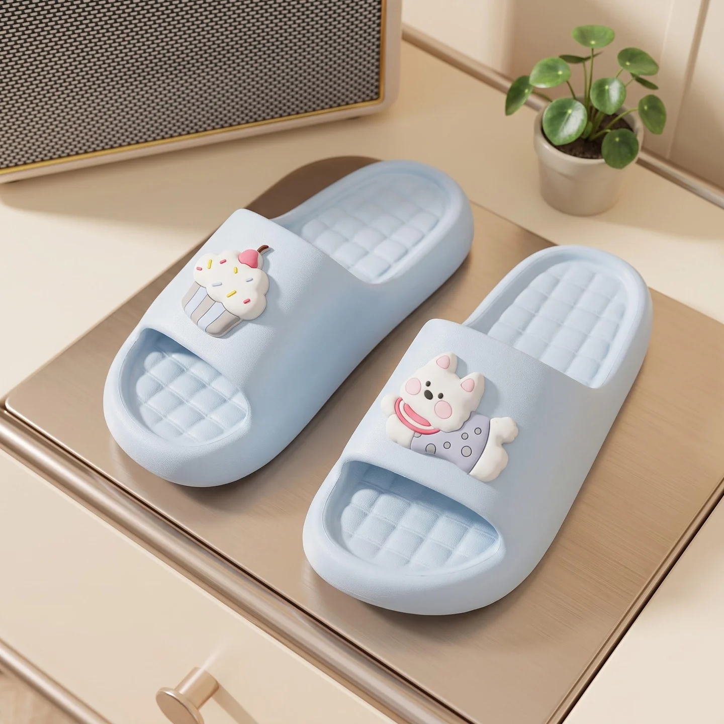 Sweet Cartoon Pattern EVA Slippers Light Soft Open Toe Slides Non‑Slip Indoor Home Outdoor Beach Sandals