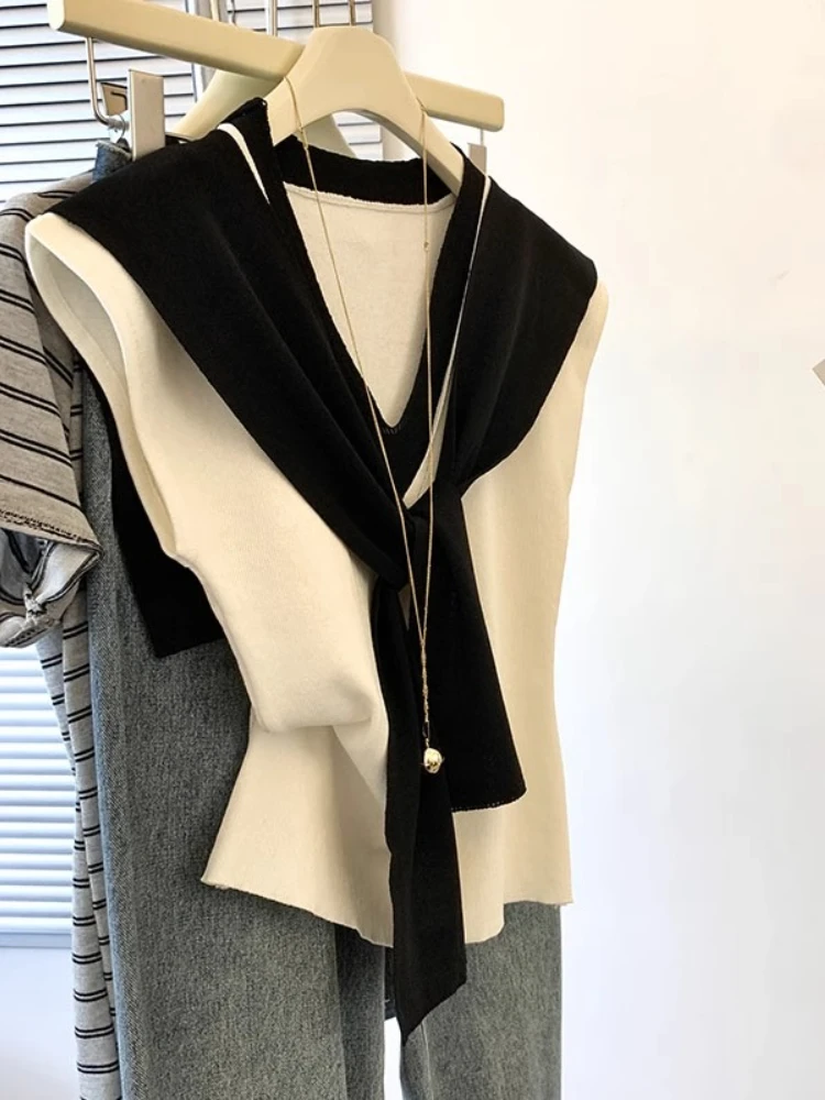 

Fashion Vintage Knit T Shirts Fake Two Piece V Neck Sleeveless Contrast Color Tops Summer All Match Tees 2025 New Women Clothing