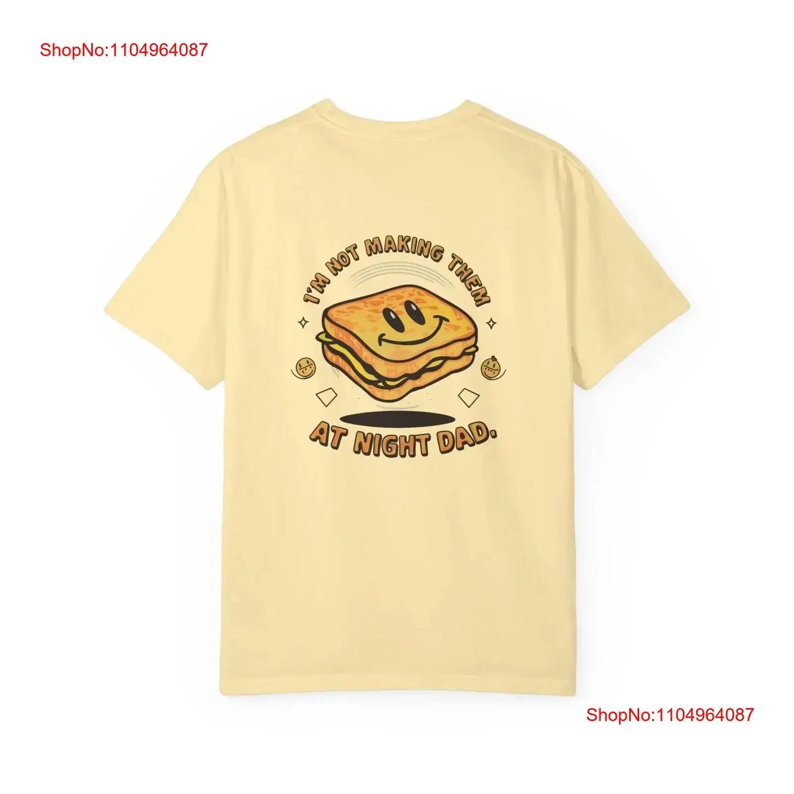 Shane Gillis No estoy haciendo fuera de la noche, camiseta teñida con ropa para papá, ¿dónde conseguirá ese queso Danny Em lavada vintage?