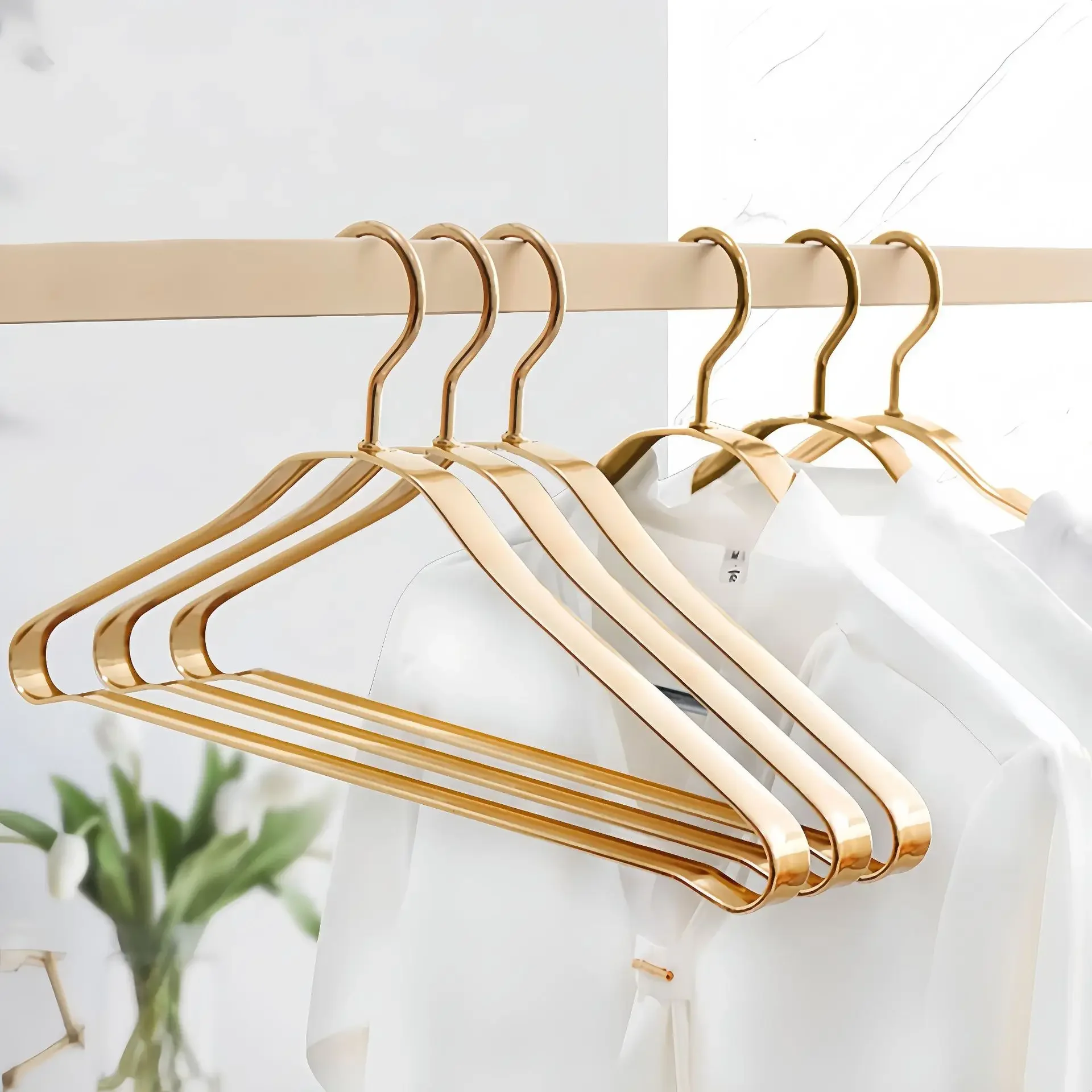 

5/10PCS Premium Metal Coat Hanger,Luxury Hanger with 2.2cm Wide Shoulder for Closet,Gold Aluminum Alloy Clothes Rack for Sweater