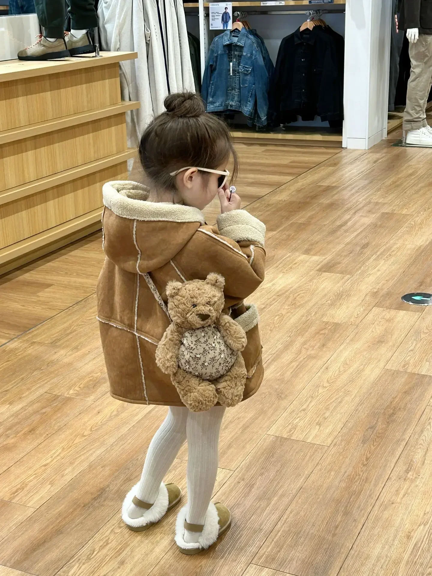 Girl Coat 2023 Winter Children Wear Korean Style Children Wear Girls Inside Lamb Wool Suede Coat Girl Winter Wool Coat