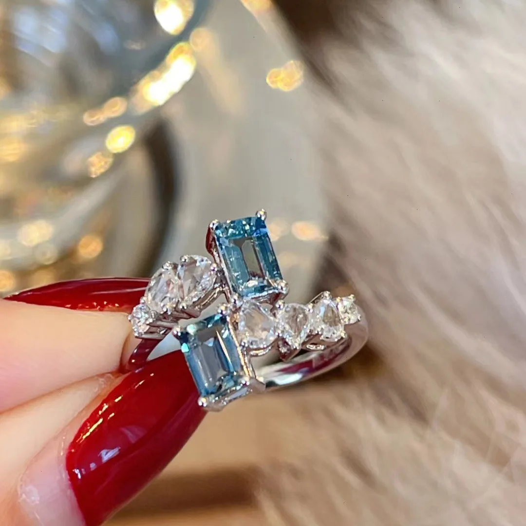 Exquisite Ring for Women's Fashion Aquamarine Zircon Ring 925 Silver Women's Party Jewelry Wedding Bride Engagement Ring