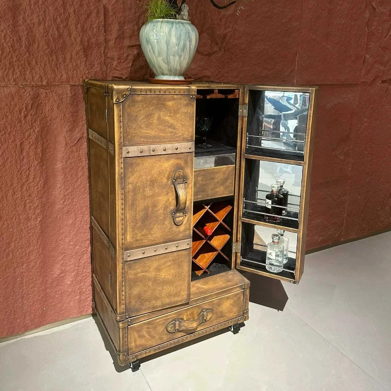 

Retro polished and old leather wine cabinet, cigar bar, wine cabinet, living room decorative locker with wheels, hard box displa
