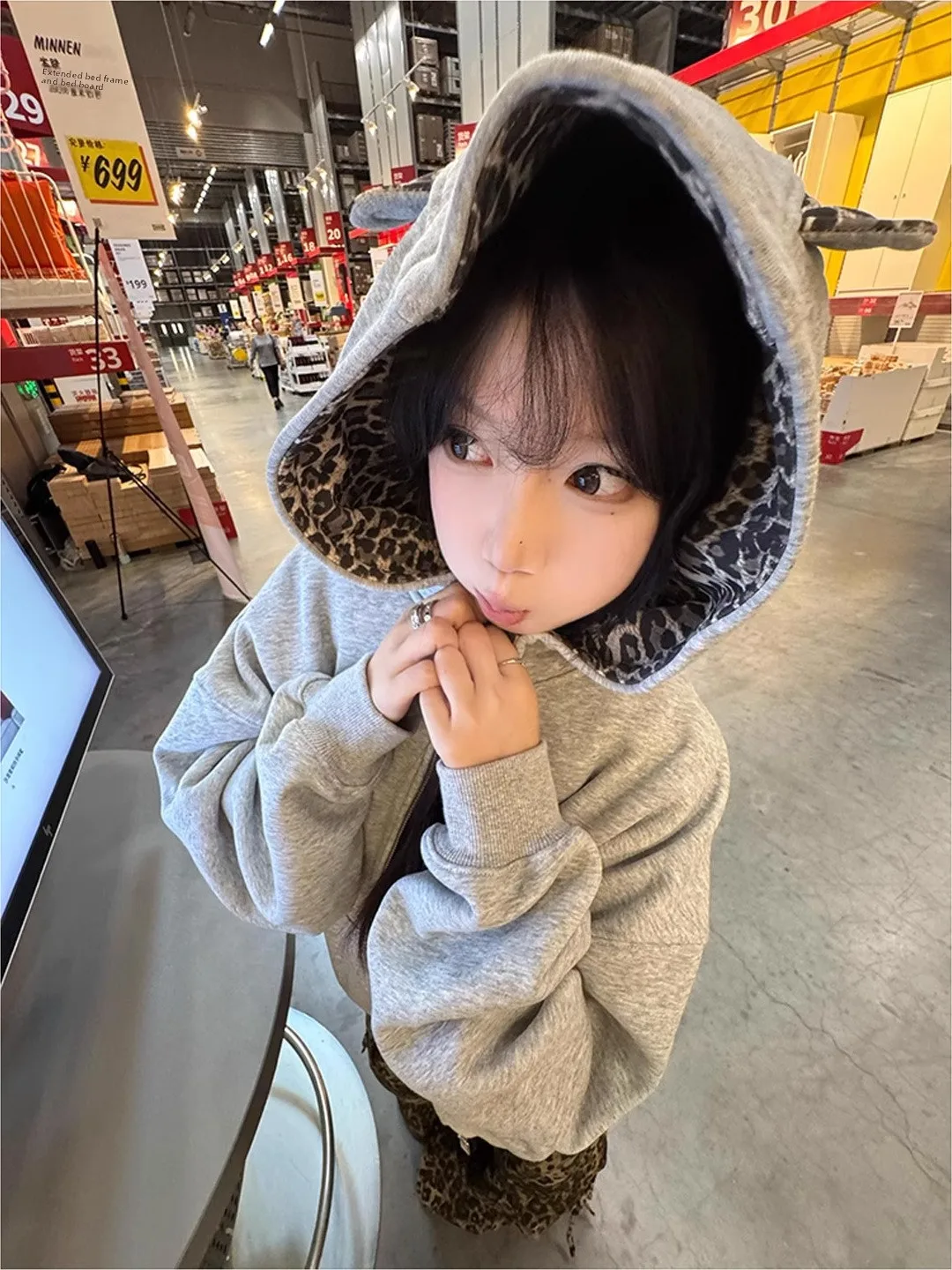 Chic américain Sle fermeture éclair à capuche femmes Cardigan pull avec impression d'oreille 3D printemps automne décontracté haute rue Unique vêtements d'extérieur