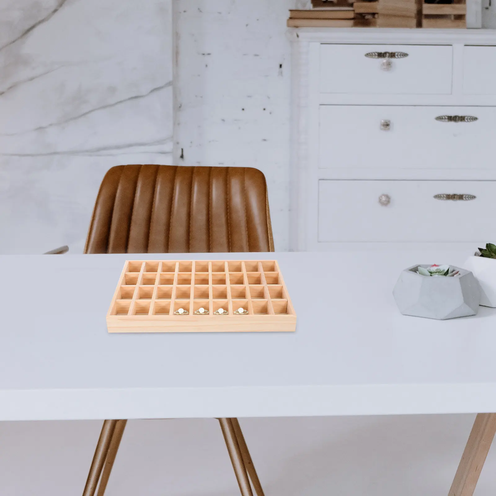 

Jewelry Display Tray Elegant Organizer Showcase 36 Compartments Necklace Bracelet Earring Pendant Holder Jewelry Storage Tray