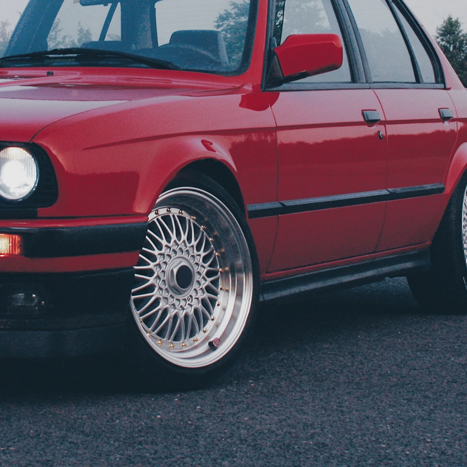 

4pcs Diamante Tire Valve Caps Crystal Ball Auto Tyre Cover Waterproof Dustproof For Most Vehicles Trucks Pickups