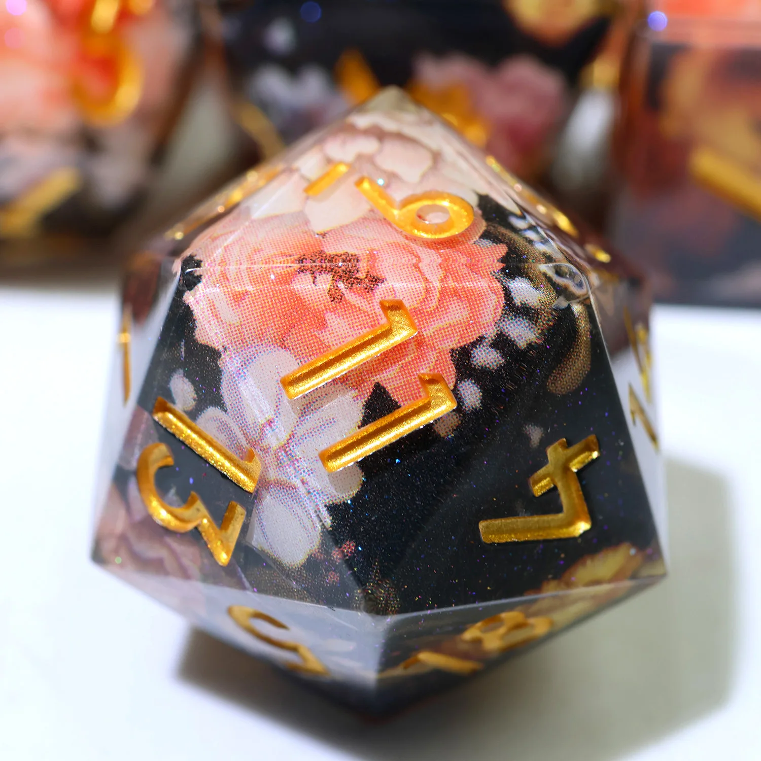 

7-Piece Full Cover Resin Polyhedral Dice Set,Dark Floral Botanical Design for Dungeons and Dragons-F10