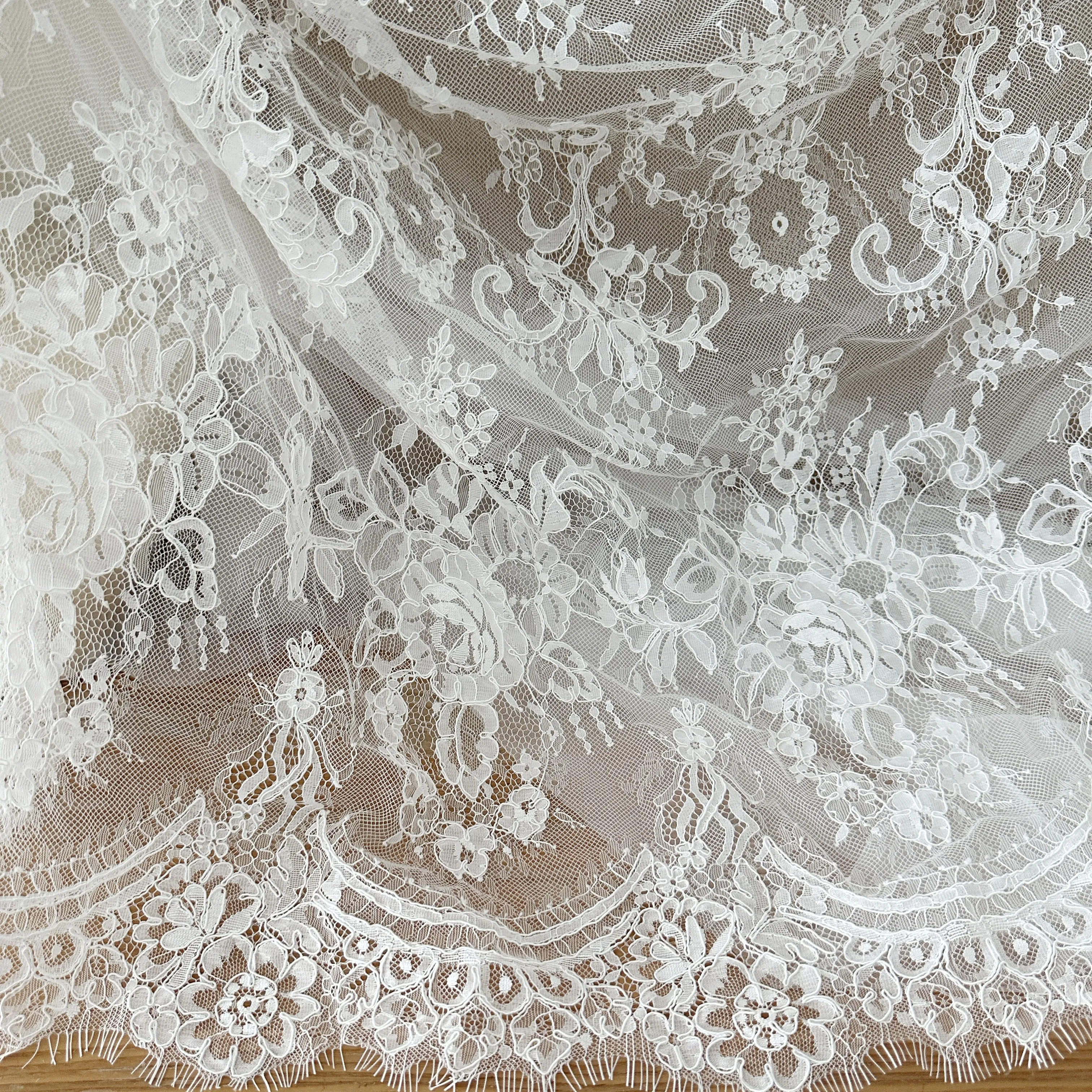 3 Meters Hand Made Alencon Lace Trim in Ivory , Bridal Veil Straps for Wedding Sash, Headband Jewelry Costume Design