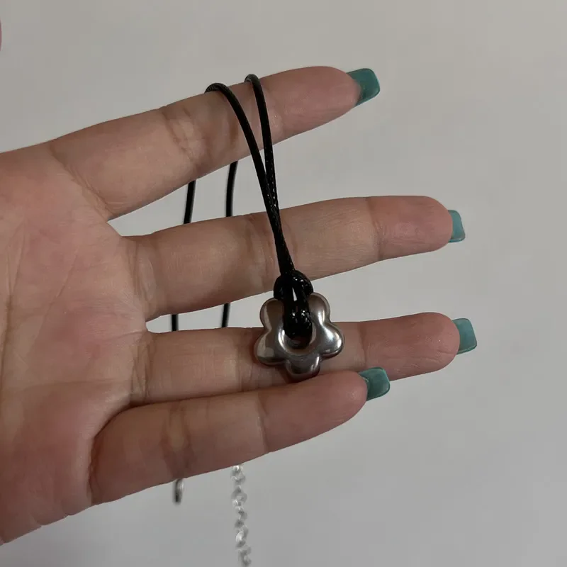 Hollow Titanium Steel Chunky Star Pentagram Flower Pendant Necklace For Women Men Black Rope Chain Choker Y2k Punk Edgy Jewelry