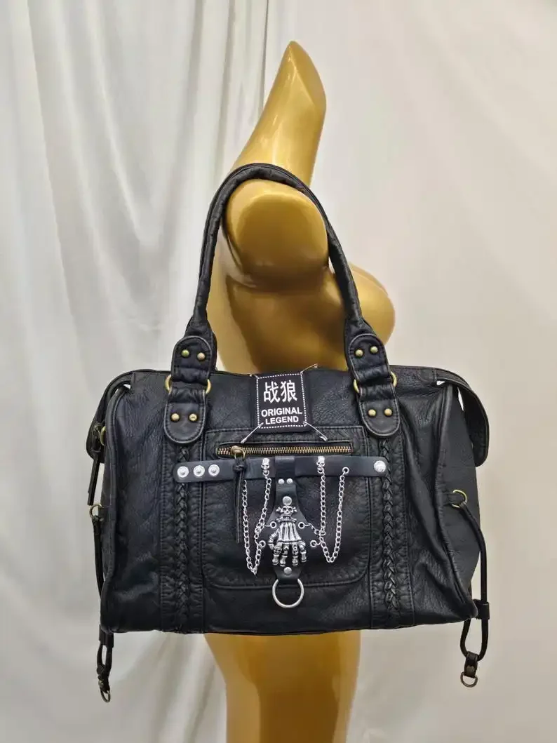 Y2K Rock Streetwear Tote Gothic Skeleton Hand Chain Handbag Black PU Leather Punk Braided Rivet Large Capacity Shoulder Bag