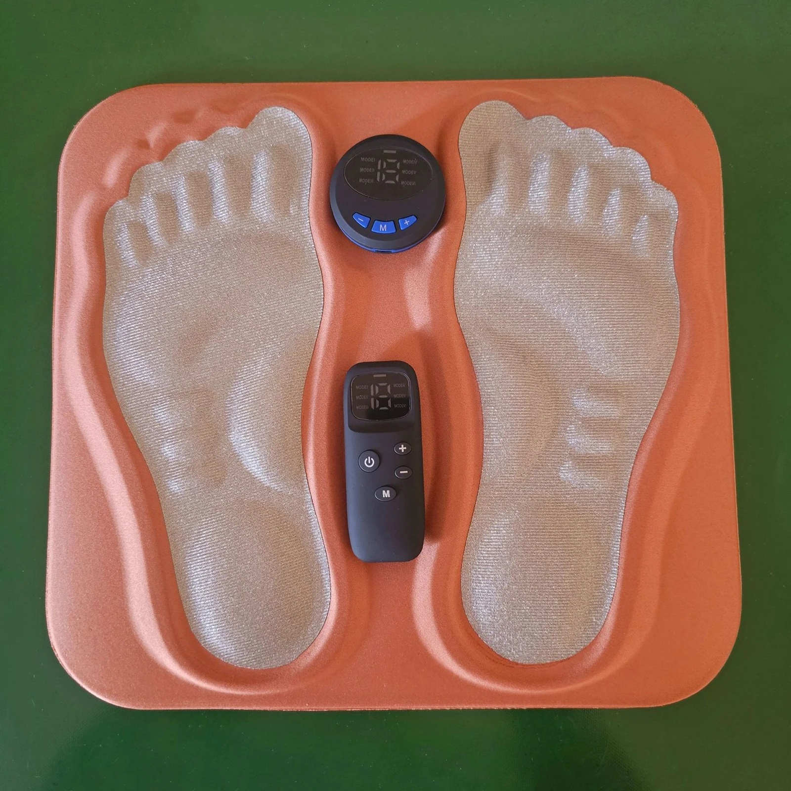 Dispositivo per massaggio ai piedi 3D con 6 programmi 15 intensità Stimolatore muscolare portatile ricaricabile per allenamento a casa Sport Palestra per anziani